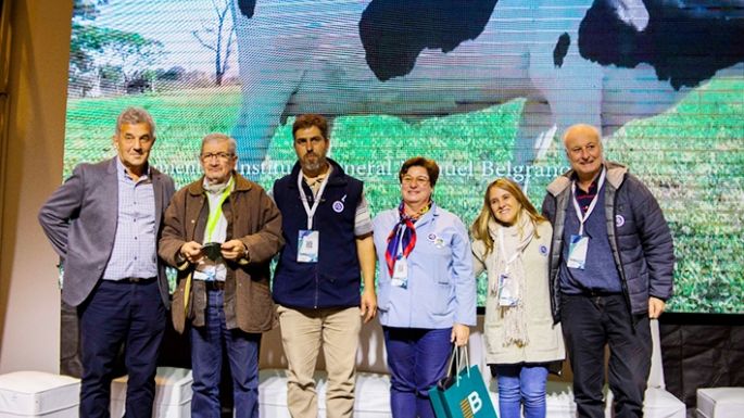 Premios y remate para el cierre de la actividad lechera del año