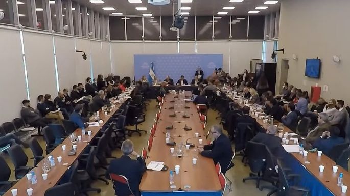 Compre Argentino: el oficialismo logró emitir dictamen sobre la reforma