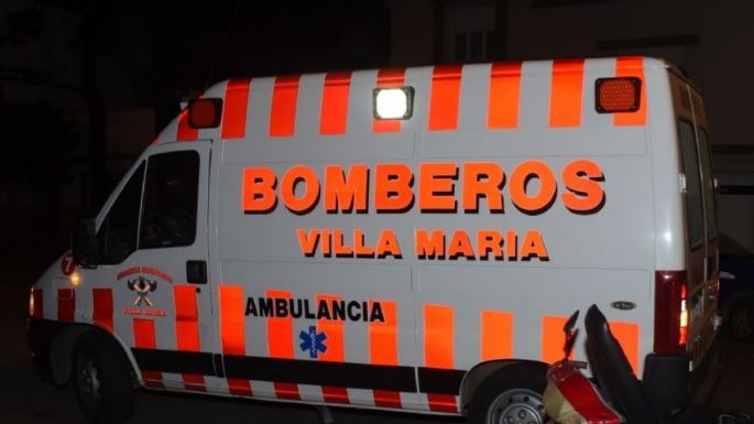 Dos motos chocaron y 3 jóvenes terminaron en el Pasteur con varias lesiones