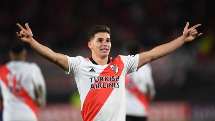 Con seis goles de Julián Alvarez, River goleó por 8 a 1 a Alianza Lima