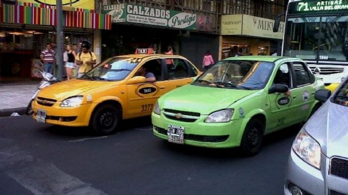Esta medianoche se actualizan las tarifas de taxis y remises