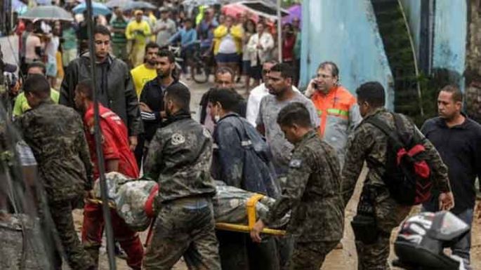 Decenas de muertos y desaparecidos por los deslaves y aludes en Pernambuco