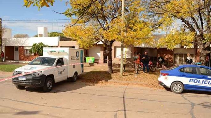 Acuchilló a su mujer, a su  hijito de 4 años y se ahorcó