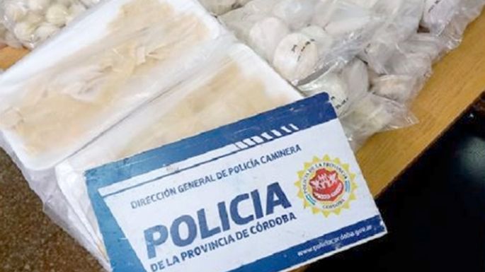 Decomisaron pastas y salamines