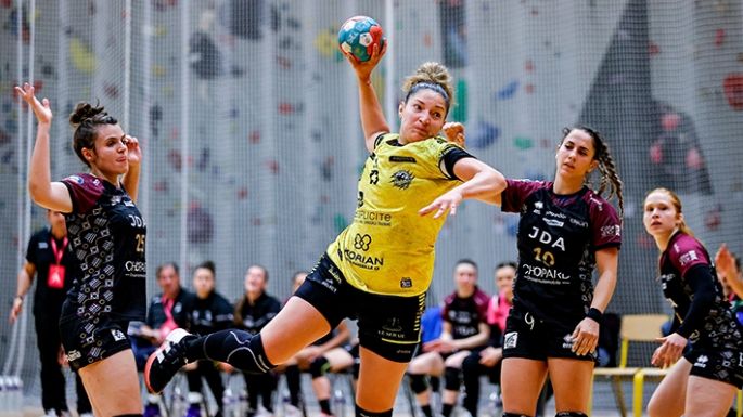 Giuliana Gavilán jugará en el actual tricampeón de la Liga Española