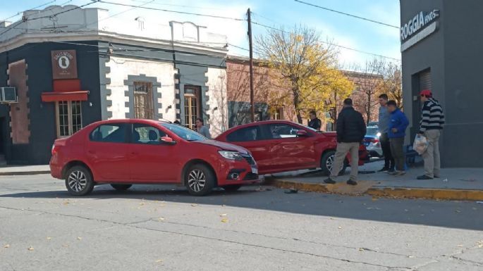 Choque entre dos autos