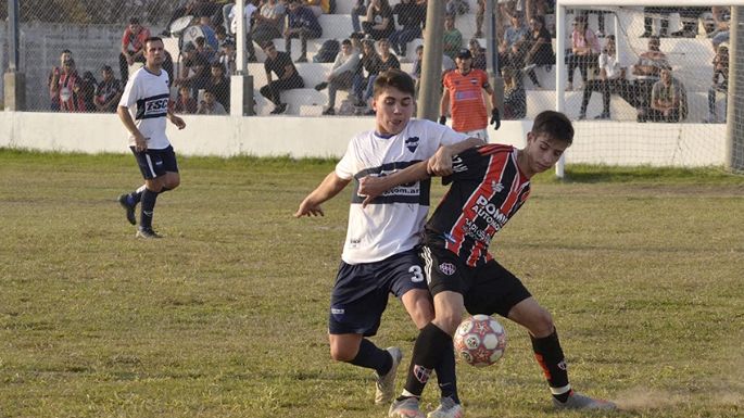 Otros cinco clasificados y un nuevo puntero