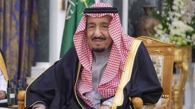 Internaron al rey de Arabia Saudita