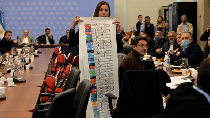 Boleta Unica: la oposición logró el dictamen de mayoría en Diputados