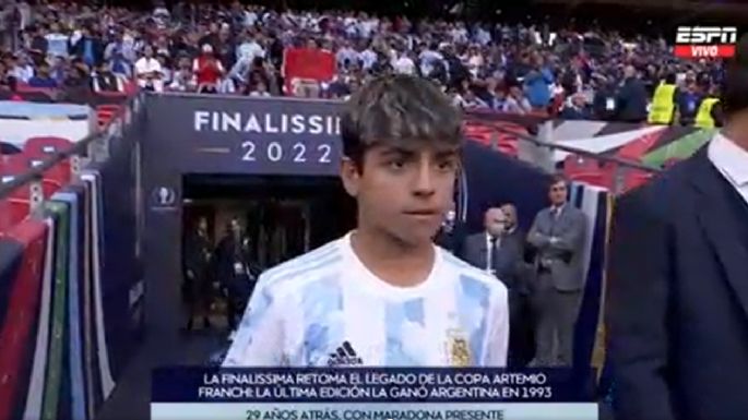 Benjamín Agüero, hijo del Kun, homenajeó a su abuelo Diego Maradona en la Finalissima