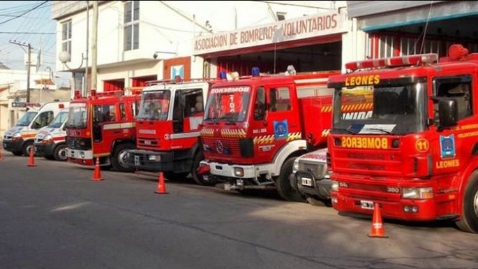 Bomberos de todo el país repudiaron los dichos del viceministro de Ambiente