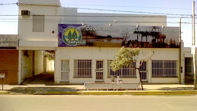 Audiencia entre vecinos y cooperativa por el agua