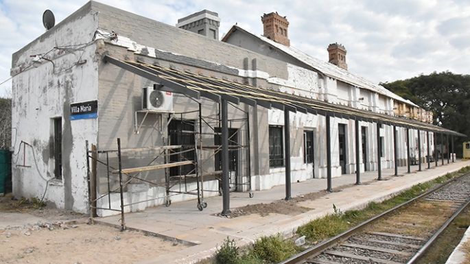 Esperan la llegada de tejas para el techo de la Estación de Trenes