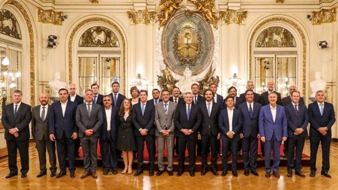 El presidente se reunirá hoy con 18 gobernadores