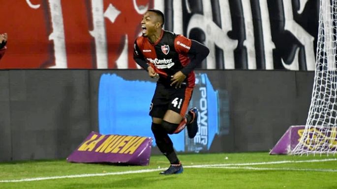 Newell’s trepó a la punta