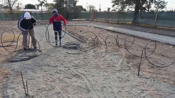 Avanza la obra de la pista de caminar