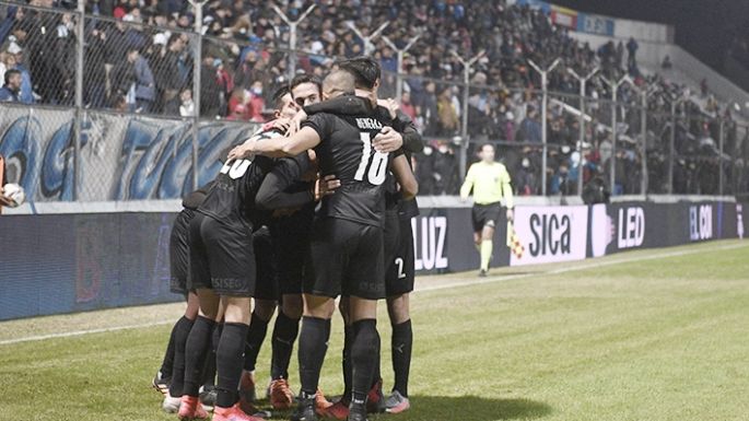 Independiente celebró en Jujuy