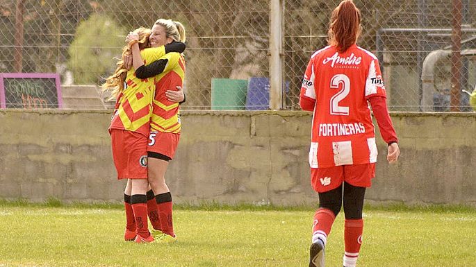 San Fermín, Alem, Española y Universitario, por la Copa