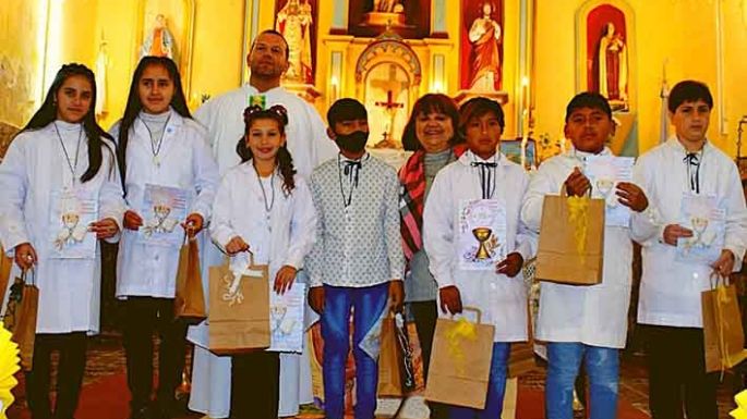 La comunidad honró al Patrono