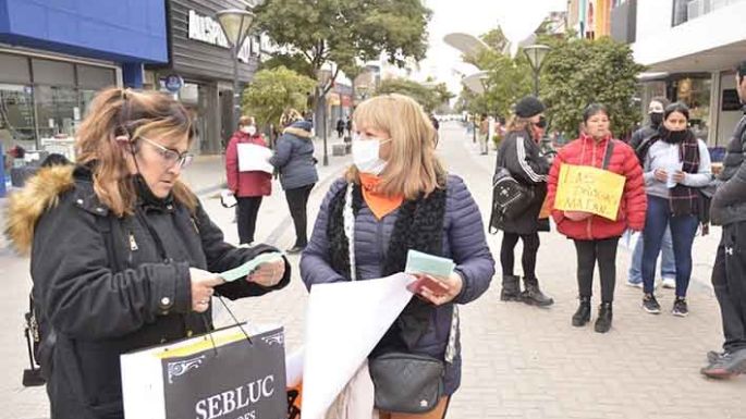 Familias marcharon para concientizar
