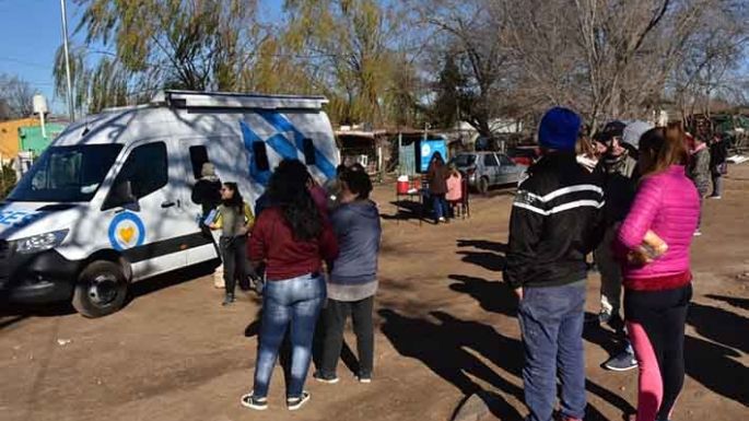 Más de 40 familias del Santa Clara ahora podrán solicitar los servicios básicos