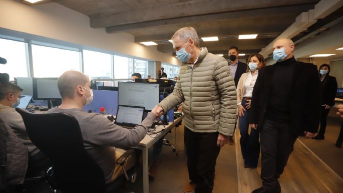 Schiaretti anuncia 300 nuevos empleos tecnológicos