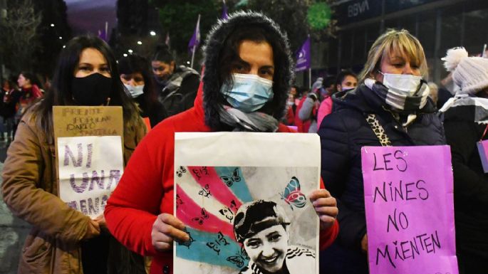 En Córdoba reclamaron la "destitución de jueces que amparan violencias machistas"