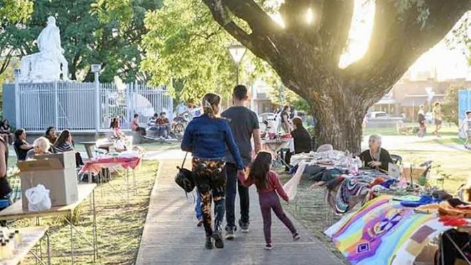 Más de cien artesanos en la Feria Paso de Ferreira