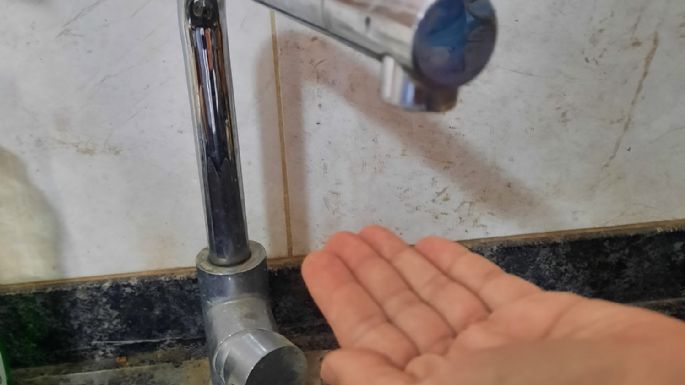Miles de vecinos sin agua por problemas con una bomba