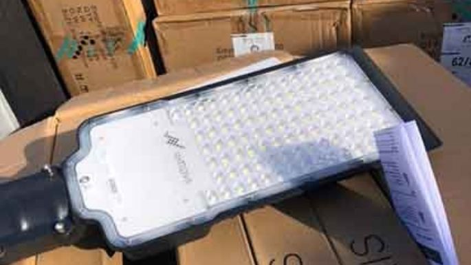 Adquirieron 100 luces led