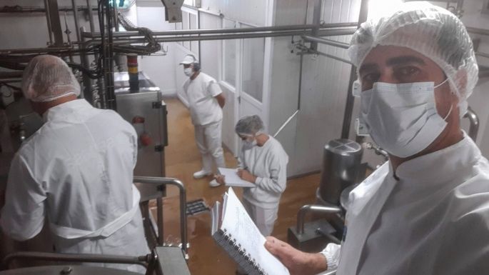 Otorgaron una licencia de 100 días a un papá para el cuidado de su bebé