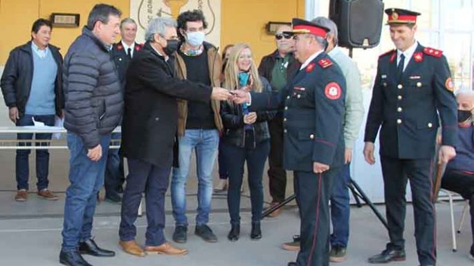 Todo homenajes en el reencuentro