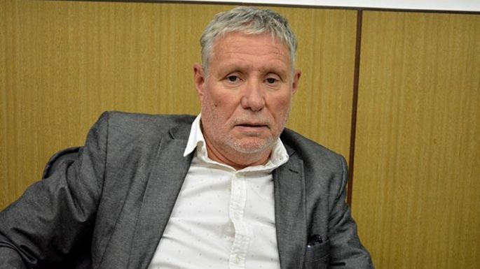 Carlos De Falco solicitó a los bancos que instalen cajeros en los barrios