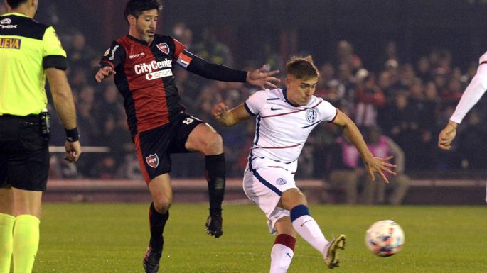 Newell's y San Lorenzo abrieron la segunda con un entretenido empate