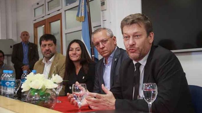 La duración real de una carrera universitaria es de “8 años y medio”