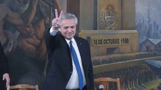 Alberto Fernández en el acto de la CGT