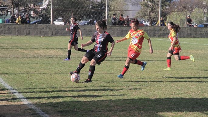 Leonas y Académicas  por la felicidad máxima