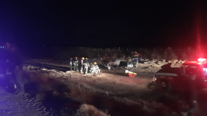Rompió un neumático, embistió a otro auto y se salvaron de una tragedia