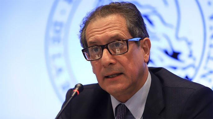 Pesce dijo que no hace falta “ni un ajuste ni una fuerte devaluación”