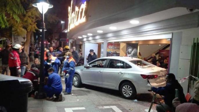 Imputaron "lesiones culposas graves" al conductor que embistió a 23 personas frente a un teatro
