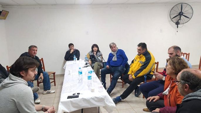 Vecinos del barrio Palermo  plantearon sus preocupaciones