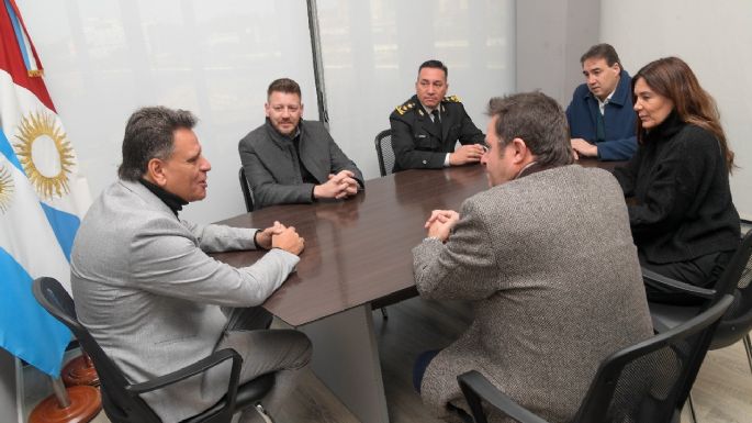 Frossasco se reunió con enviados de Conmebol por la final de la Sudamericana