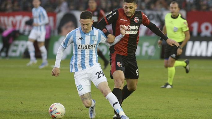 El juvenil arquero Herrera salvó a Newell's, que ahora comparte la punta