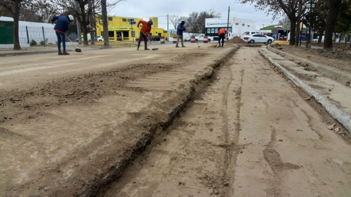 Repavimentan la avenida Independencia