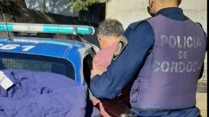 Dos violentos: uno, insultó a su pareja y dañó la vivienda y otro, amenazó a su hijo con un cuchillo