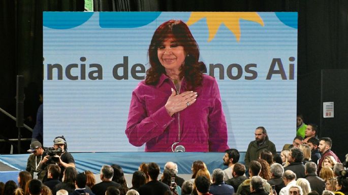 Cristina pidió un "gran acuerdo de todas las fuerzas políticas" para terminar con la inflación