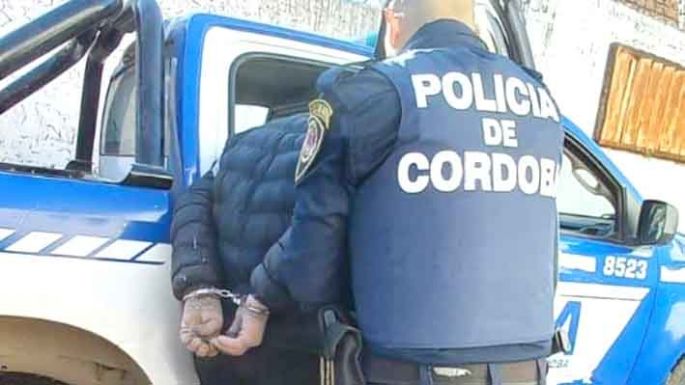 Detenidos por robo de cables y  merodeo