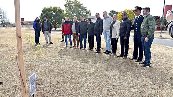 Homenajearon a nueve soldados fallecidos después de la Guerra