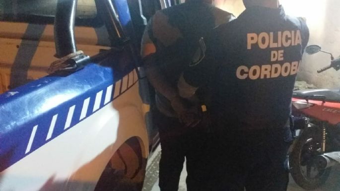 Dos detenidos por generar disturbios en un boliche