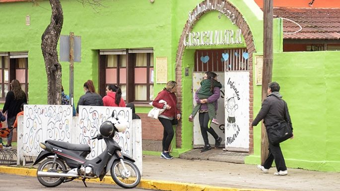 Regresaron las clases con un día  pasado por agua y varios desafíos